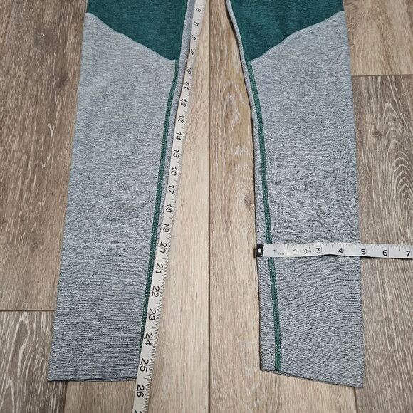 Outdoor Voices 7/8 Warmup Legging Colorblock Women's Small Activewear Athliesure - Picture 3 of 10